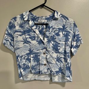 Hollister Button Up Hawaiian Crop Top